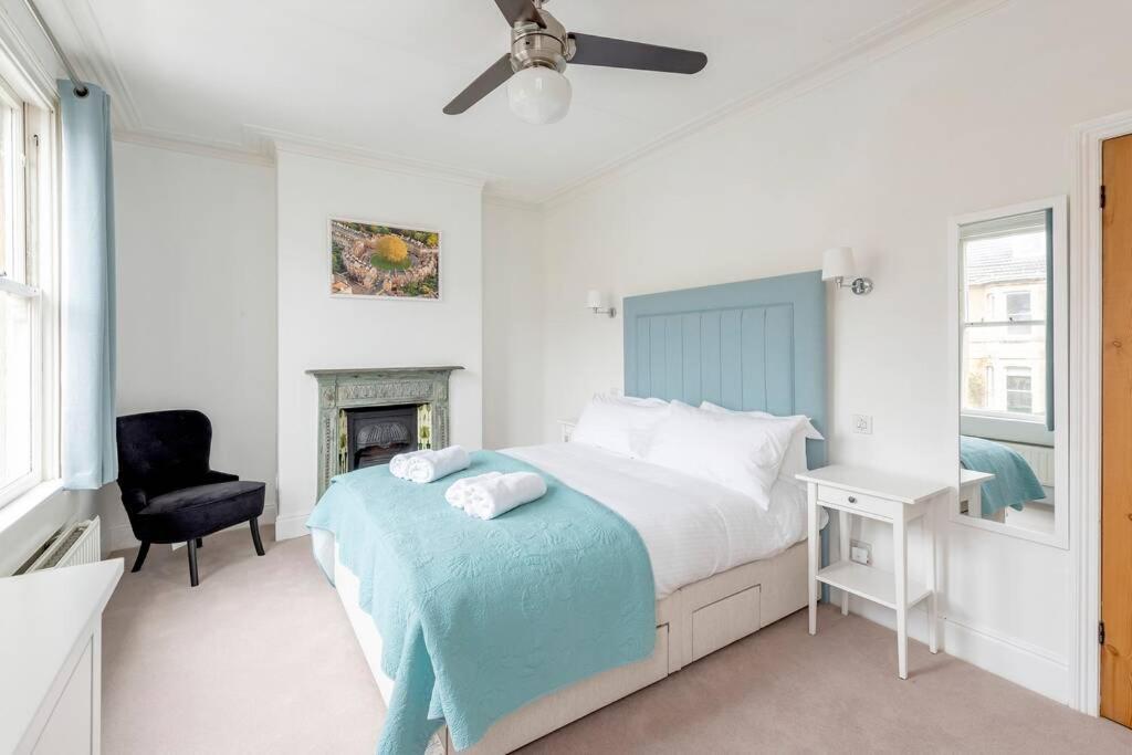 Spacious House - 2 Double Rooms - Street Parking - Garden バース エクステリア 写真